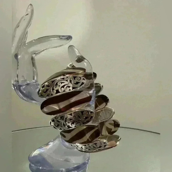 💟💎Women’s Vintage metal  & glass bracelet - Picture 6 of 12